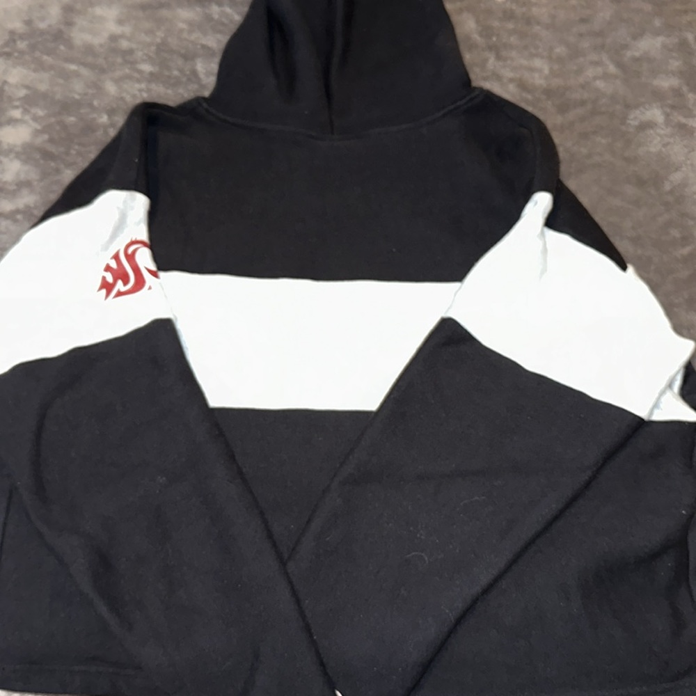 Washington State University Sweatshirt - Picture 4 of 4